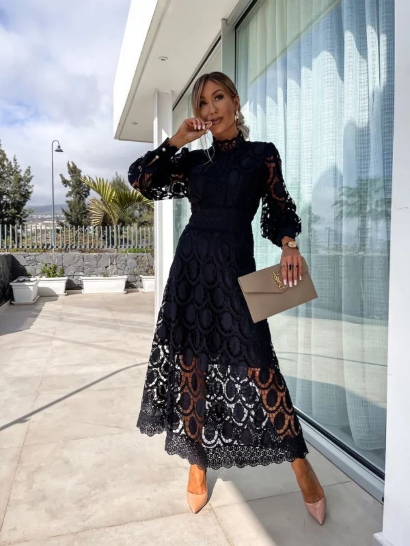 Ivanka | Stylowa koronkowa sukienka