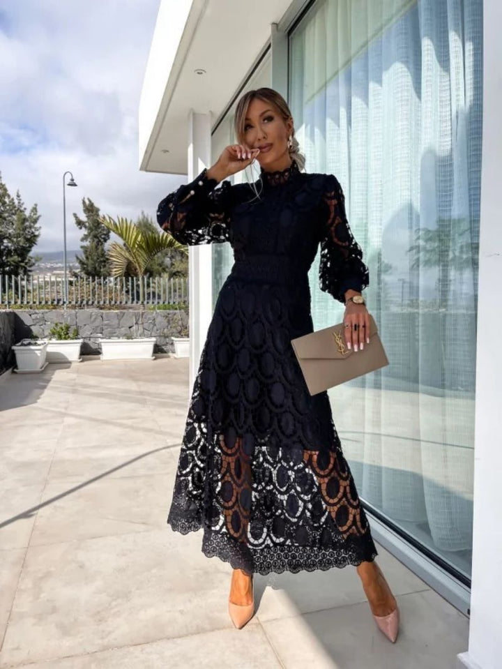 Ivanka | Stylowa koronkowa sukienka