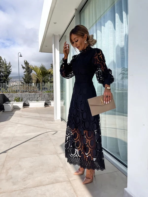 Ivanka | Stylowa koronkowa sukienka