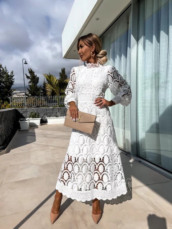 Ivanka | Stylowa koronkowa sukienka